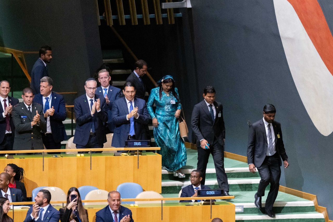 Netanyahu thagureeru feshumun, Raajje himeneyhenn gina gaumuthah maalamun nukumejje 