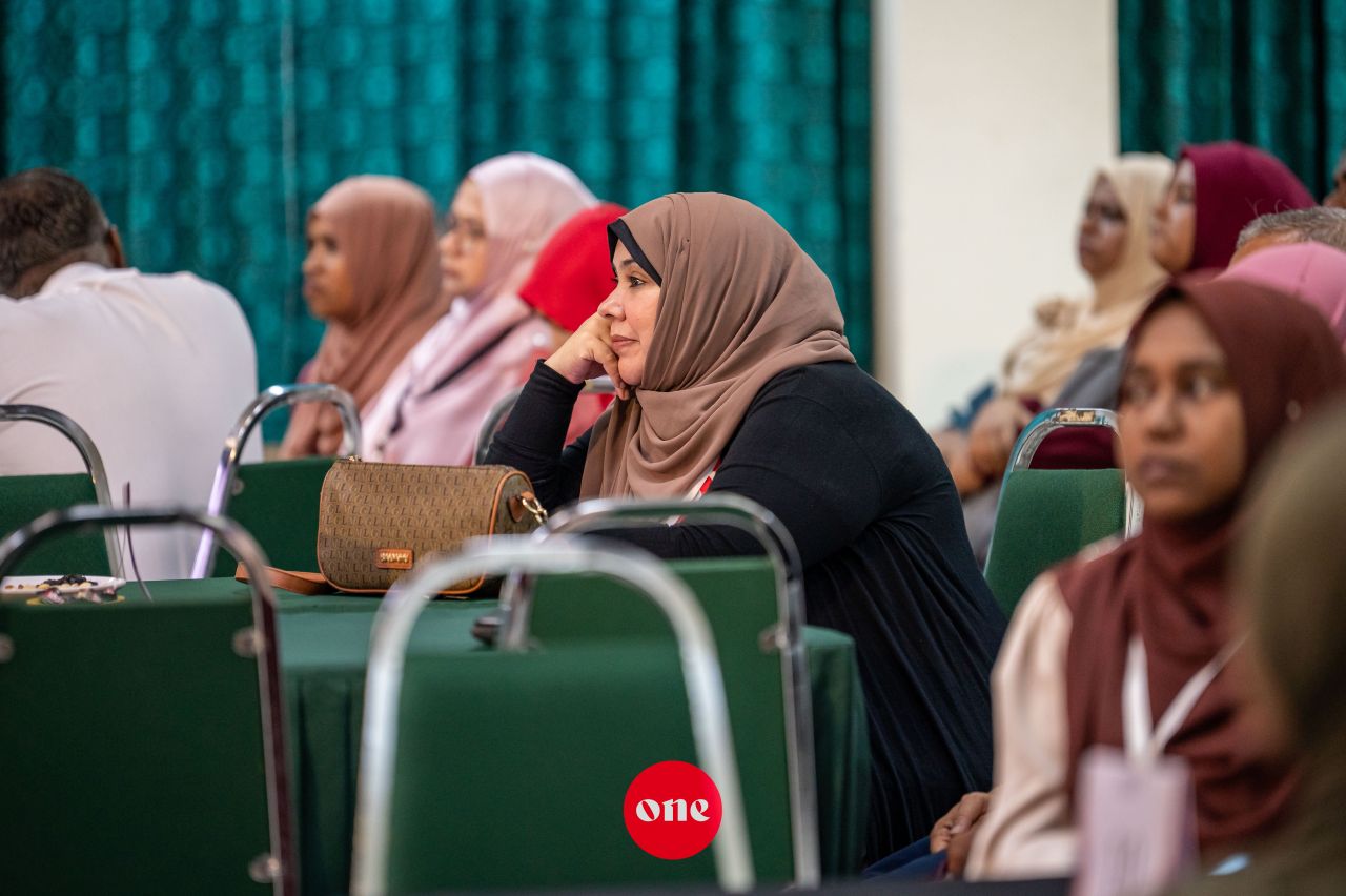 ވަން ފޮޓޯ: އައިޔޫއެމްގެ ޕޯސްޓްގްރެޖުއޭޓް ދިރާސީ މުބާރާތް 