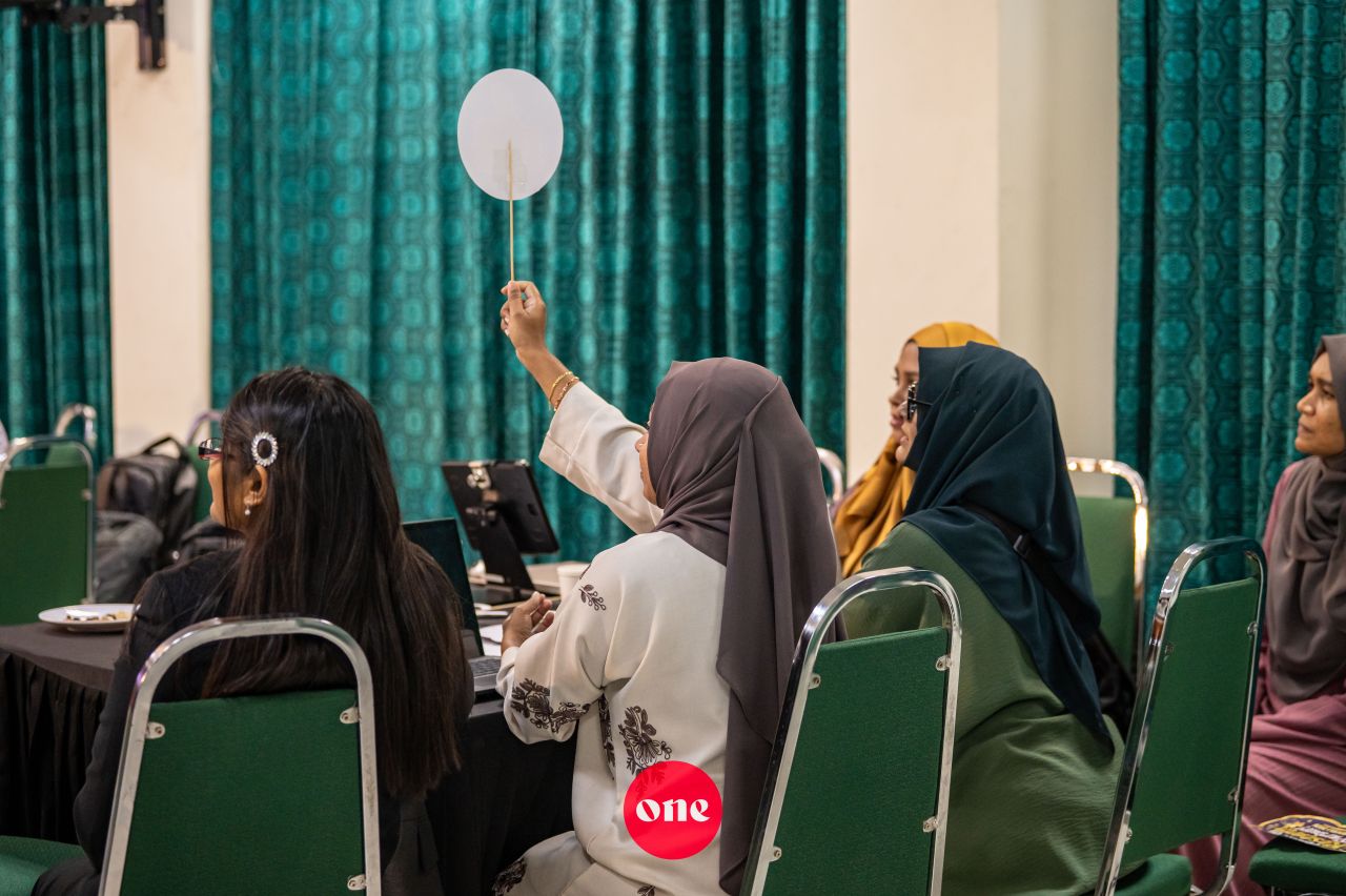 ވަން ފޮޓޯ: އައިޔޫއެމްގެ ޕޯސްޓްގްރެޖުއޭޓް ދިރާސީ މުބާރާތް 