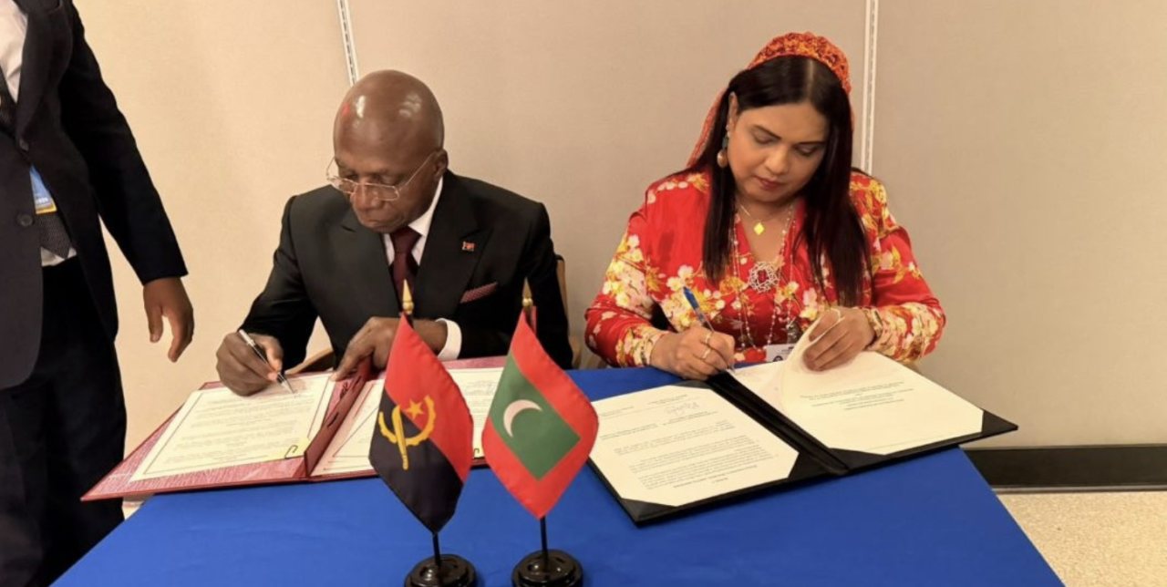 Raajje aai Angola in gulhun badhahikurumah 2 ehbasvumehgai soikoffi