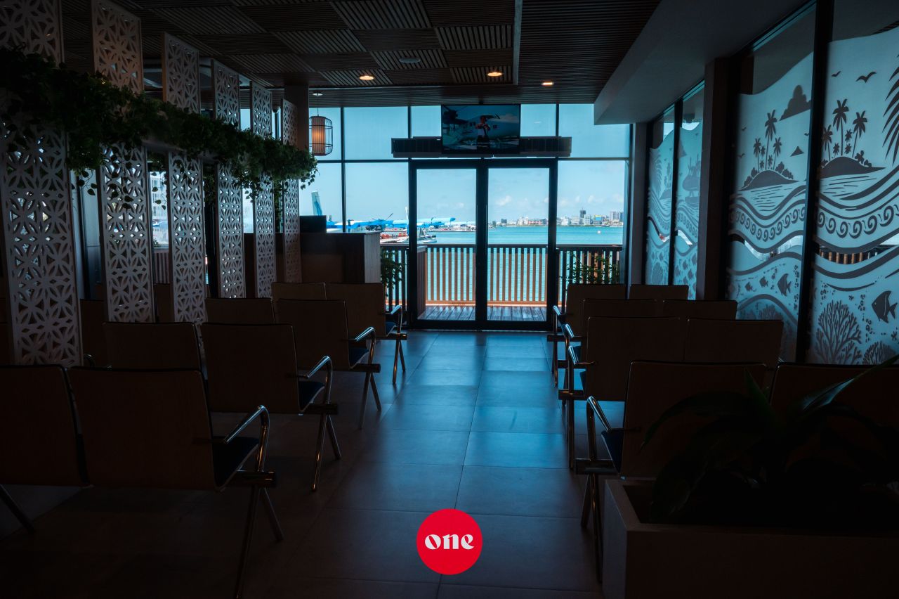 ވަން ފޮޓޯ: މޯލްޑިވިއަންގެ އާ ސީޕްލޭން ޓާމިނަލް މީޑިއާތަކަށް ދައްކާލުން 