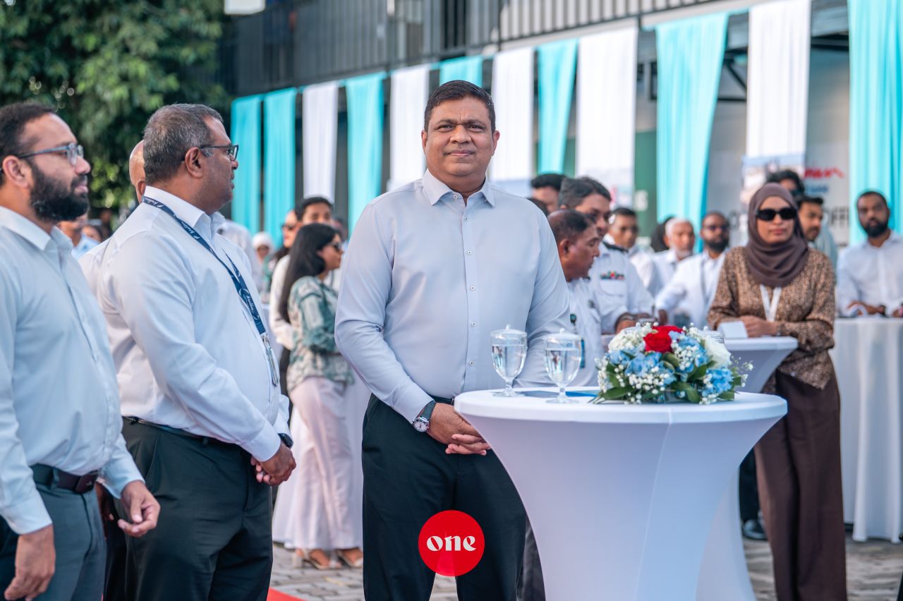 ވަން ފޮޓޯ: މޯލްޑިވިއަންގެ އާ ސީޕްލޭން ޓާމިނަލް ވީއައިއޭގައި ހުޅުވުމަށް ބޭއްވި ރަސްމިއްޔާތުގެ ތެރެއިން