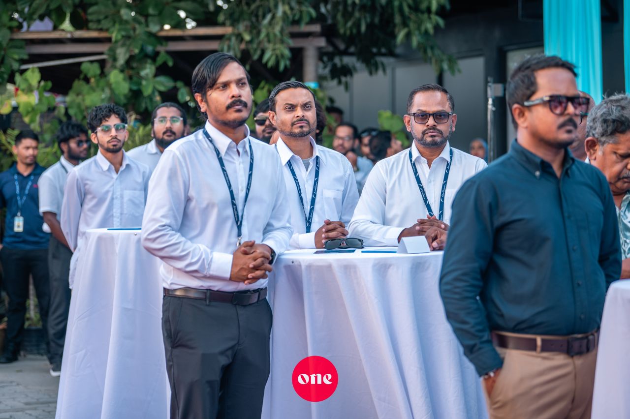 ވަން ފޮޓޯ: މޯލްޑިވިއަންގެ އާ ސީޕްލޭން ޓާމިނަލް ވީއައިއޭގައި ހުޅުވުމަށް ބޭއްވި ރަސްމިއްޔާތުގެ ތެރެއިން