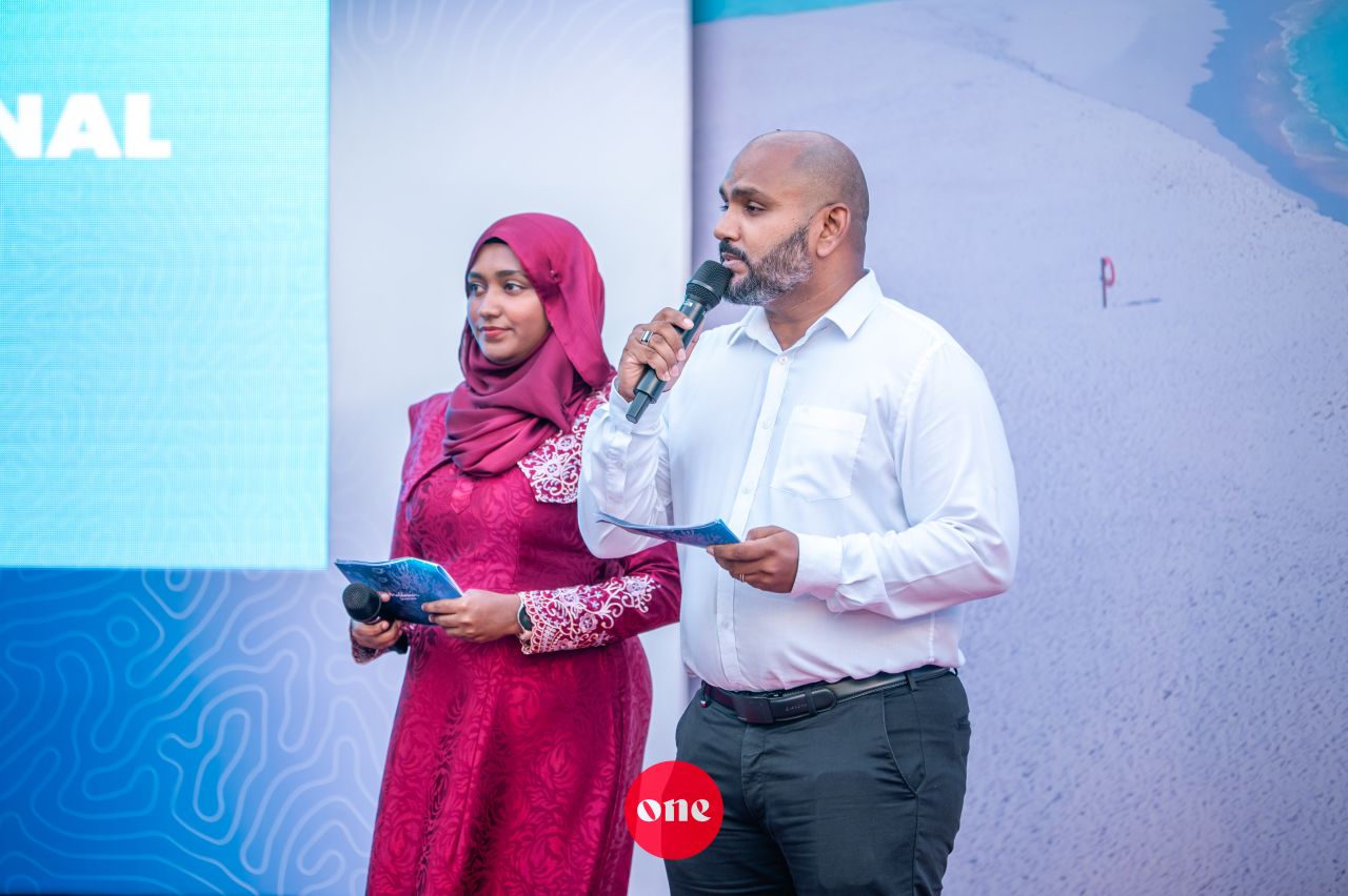 ވަން ފޮޓޯ: މޯލްޑިވިއަންގެ އާ ސީޕްލޭން ޓާމިނަލް ވީއައިއޭގައި ހުޅުވުމަށް ބޭއްވި ރަސްމިއްޔާތުގެ ތެރެއިން
