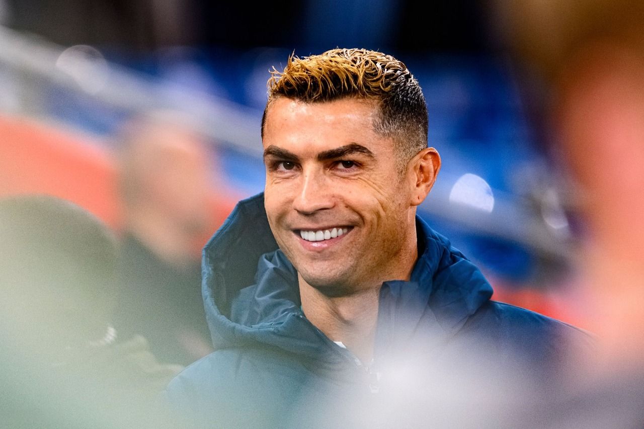 Ronaldo beynunvanee mashvaraa aaeku massala hallukoh, adhives kulhen?  