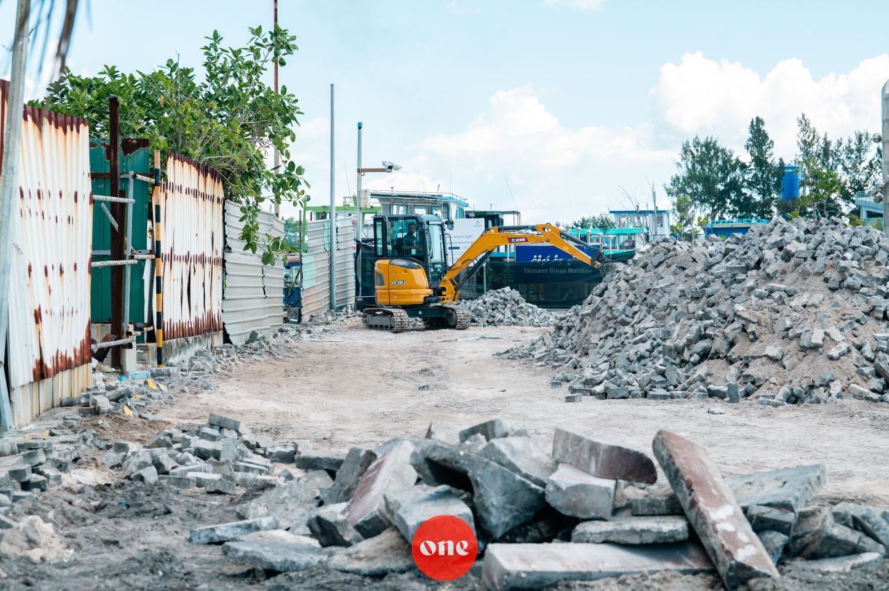 ވަން ފޮޓޯ: ބޮޑުތަކުރުފާނުގެ އައިޖީއެމްއެޗް ސަރަހައްދު ހެދުމުގެ މަސައްކަތް ކުރިއަށްދަނީ