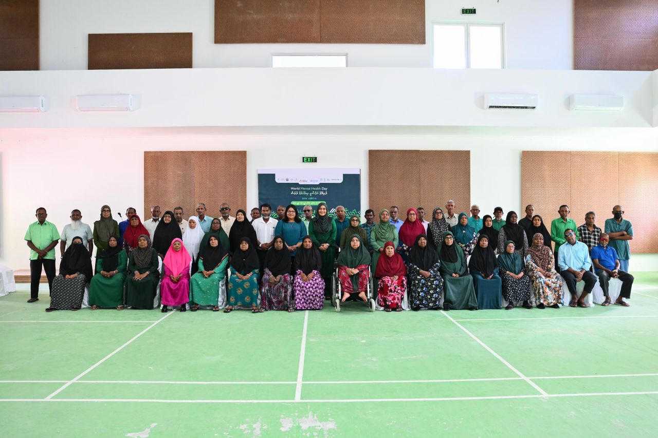 ފޮޓޯ: މެޑަމް ސާޖިދާ 