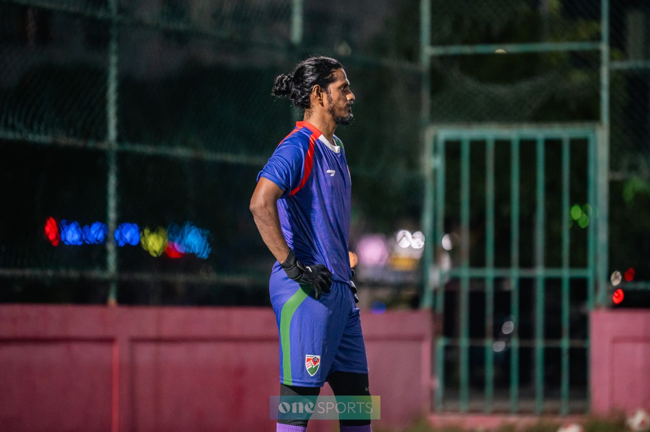 ވަން ފޮޓޯ: ޗައިނާ އިންޓަނޭޝަނަލް މުބާރާތަށް ގައުމީ ފުޓްސަލް ޓީމުން ކުރިއަށް ގެންދާ ފަރިތަކުރުންތައް 
