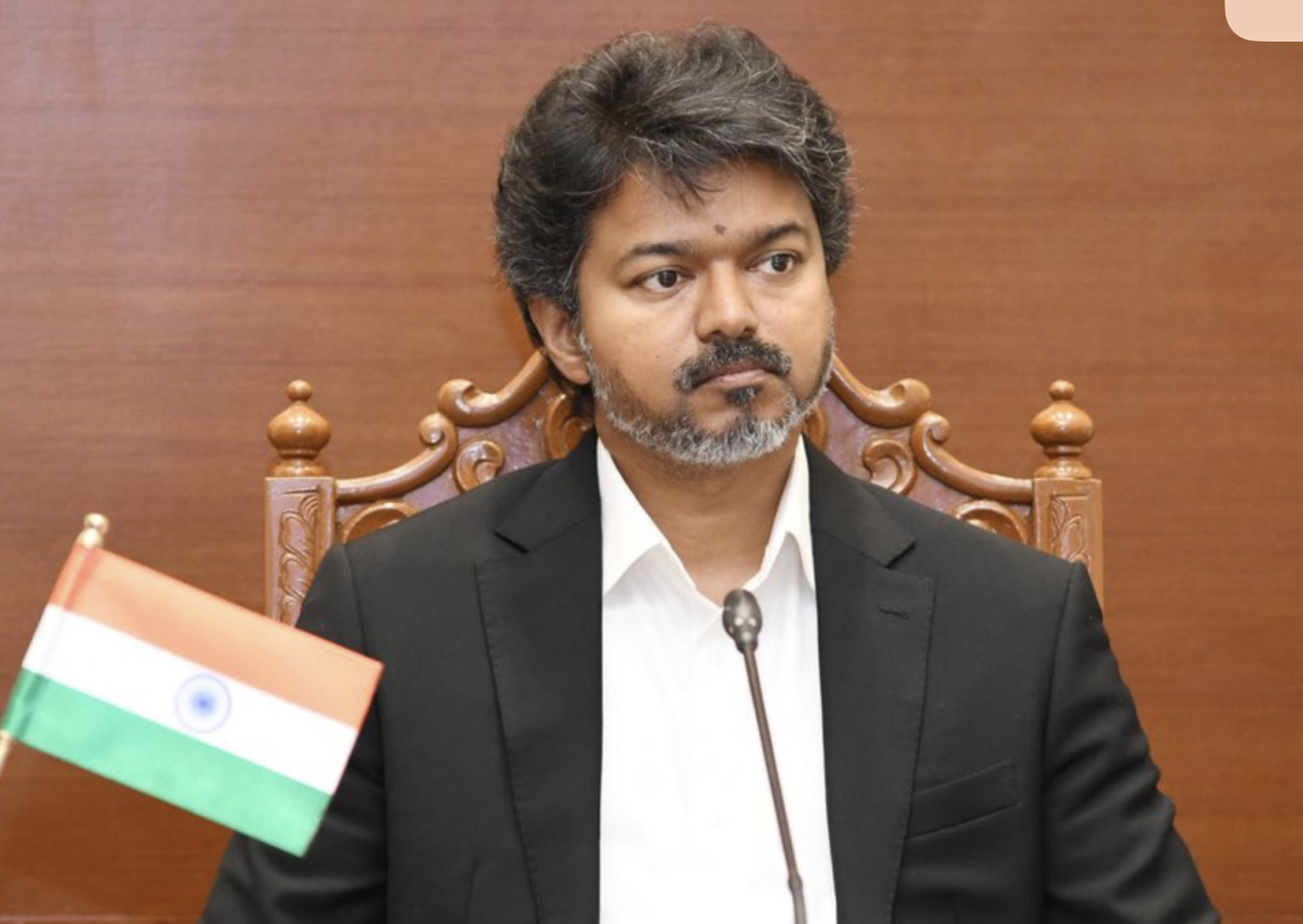 Raajjeinn hifehetti India ge 25 masverin minivankuran ehee ah edhijje 