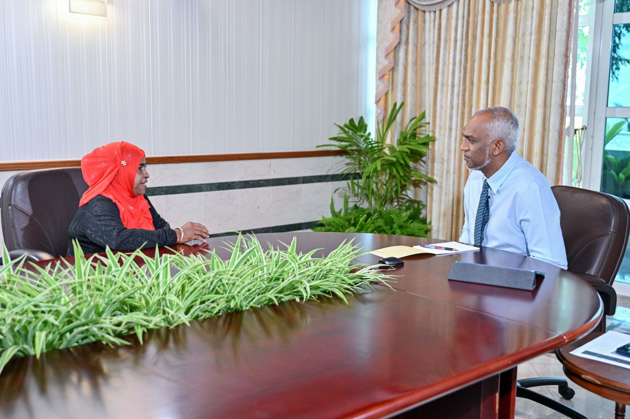 ފޮޓޯ: ރައްޔިތުންގެ އަޑު އެޕިސޯޑު 10 ގައި ރައީސް ބައިވެރިވެވަޑައިގެންނެވުން 