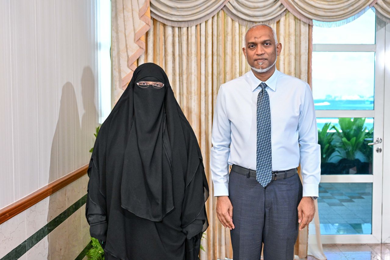 ފޮޓޯ: ރައްޔިތުންގެ އަޑު އެޕިސޯޑު 10 ގައި ރައީސް ބައިވެރިވެވަޑައިގެންނެވުން 