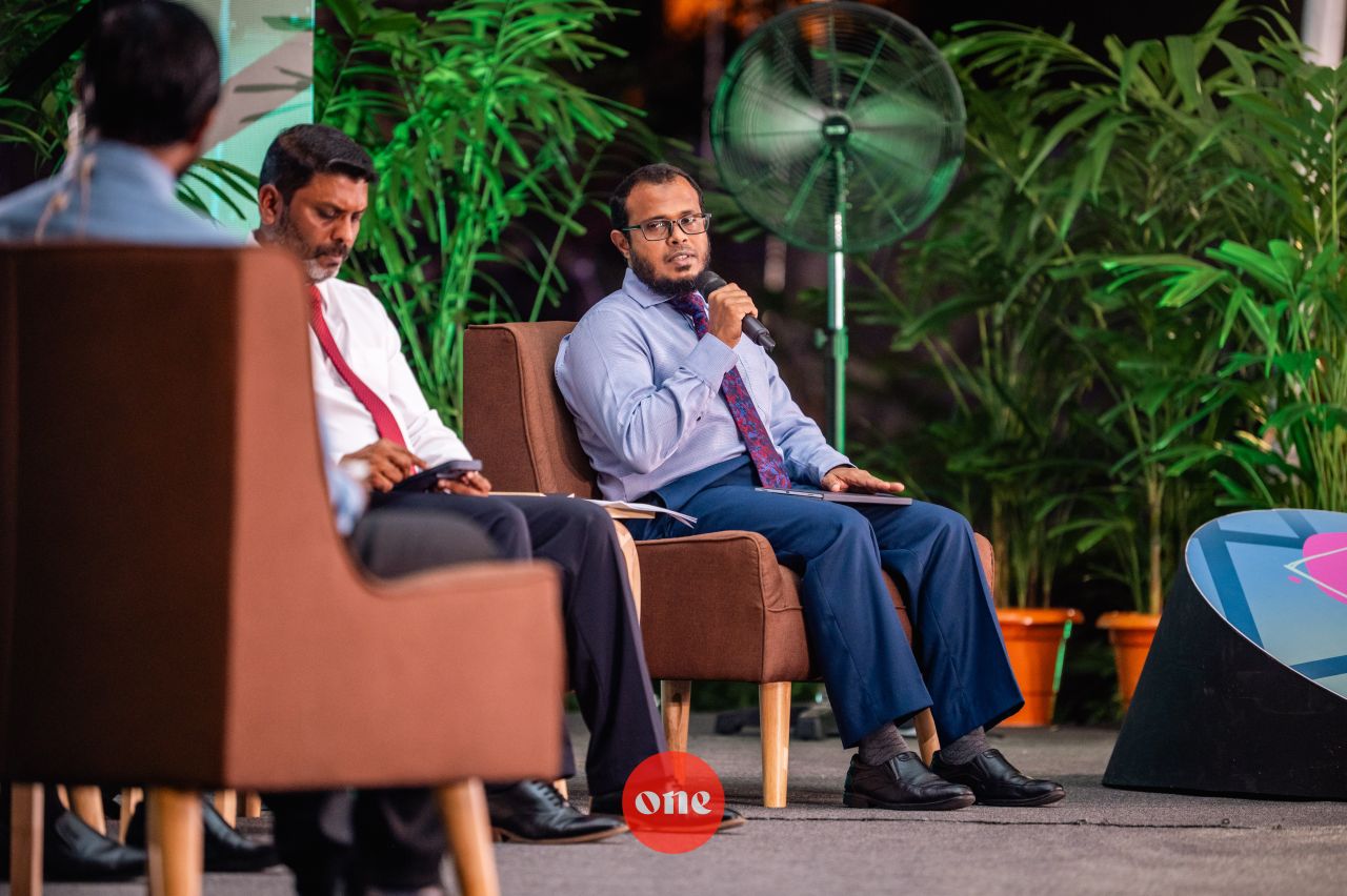 ވަން ފޮޓޯ: 