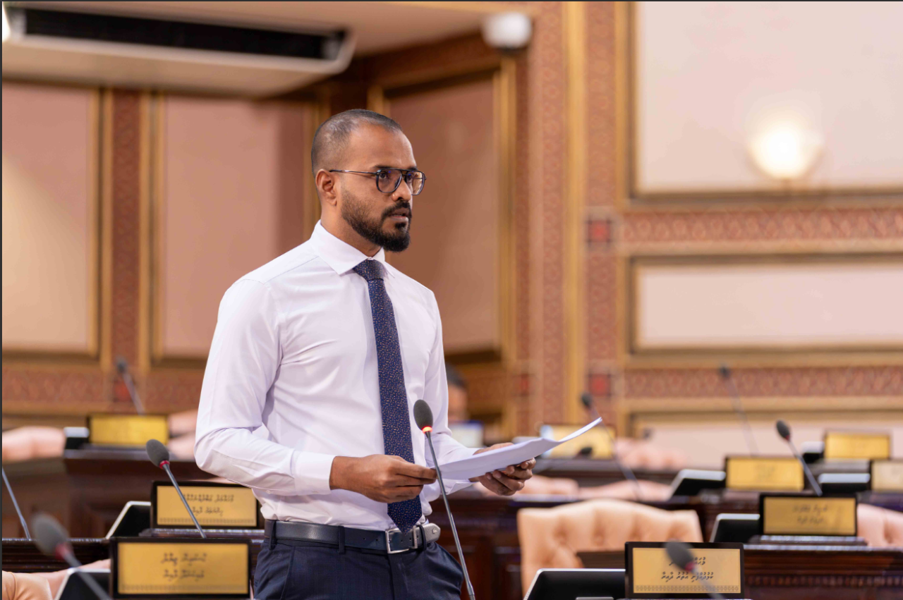 Diplomatic mission thakuge imthiyaazu thakuge bill balaigane committee ah