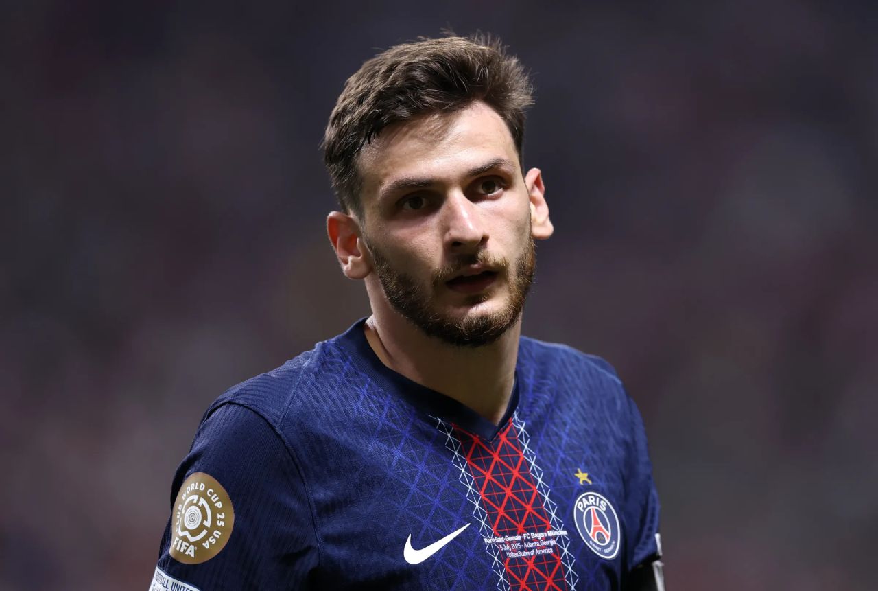 Kvaratskhelia ah ACL aniyaaeh, season nimumuge biru