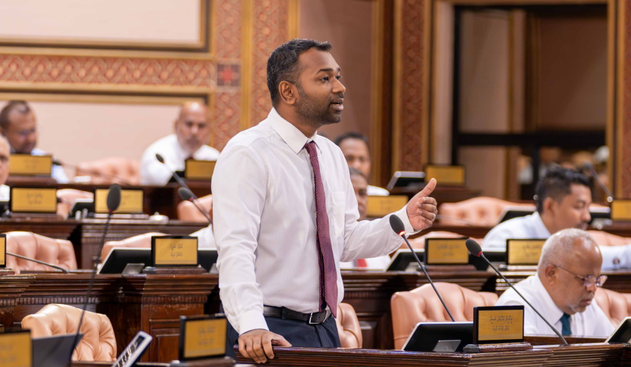Rasmaale ebbasvumuge thafseelathah haamakuran govaalaa garaaru beyrukollaifi