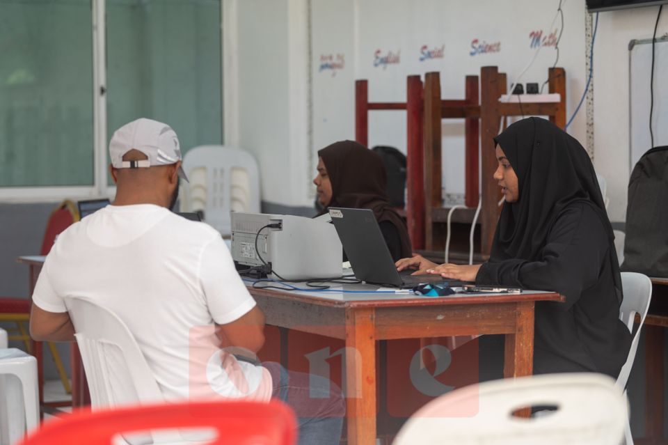 Raajjeygai furathama faharah Zakat ge gaanoonah amalukuran fashaifi 