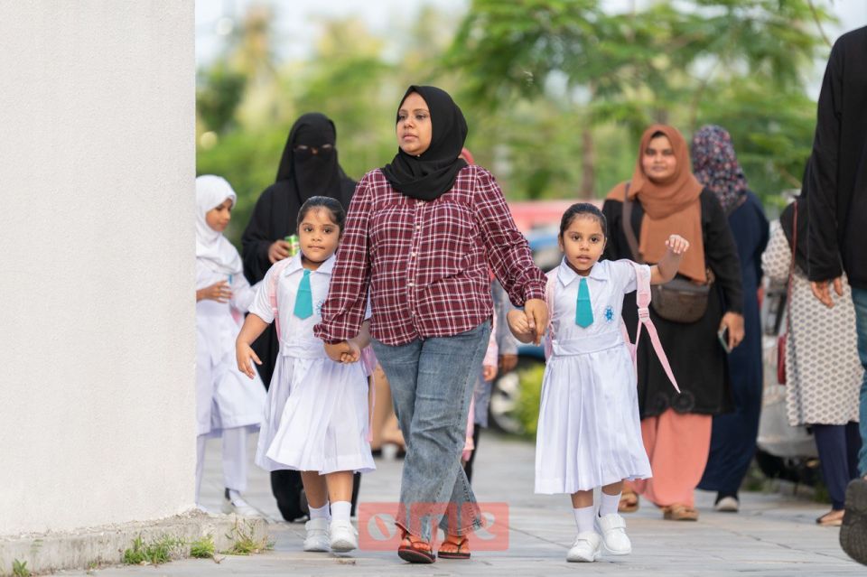 Dhiraasee aa aharuge kiyevun fashaifi 