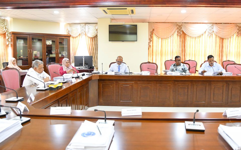 Double pension ge massala hallu kurumuge masahkaiy committee in fashaifi  