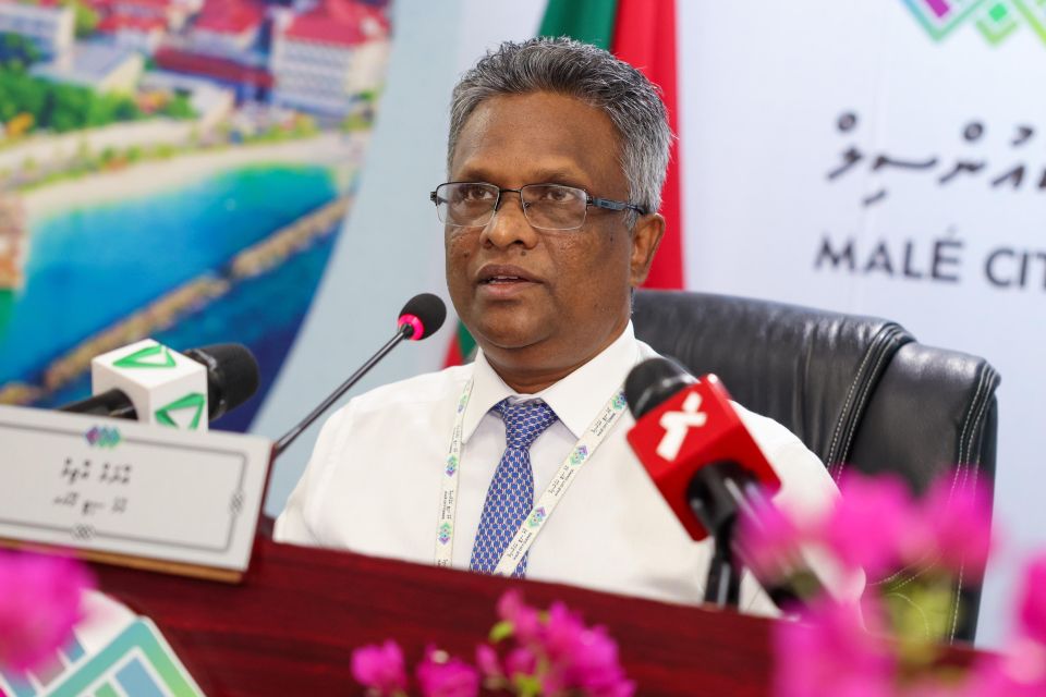 Rayyithunge bahdhaluvunthakuge haradhu varah bodah kudakohffin: Azim