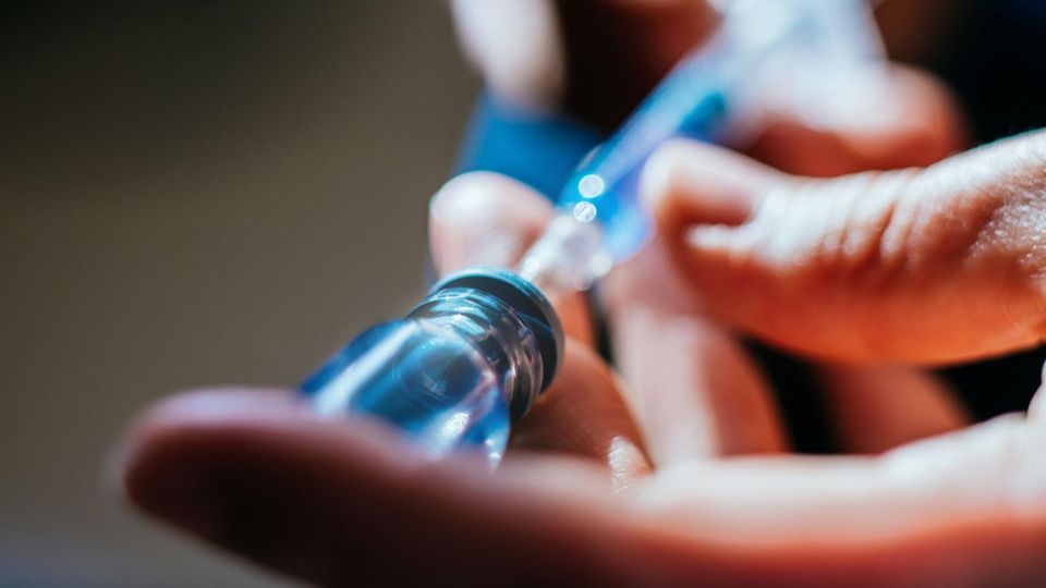 15 bali meehun maraali German doctor  akah dhauvaa kohffi