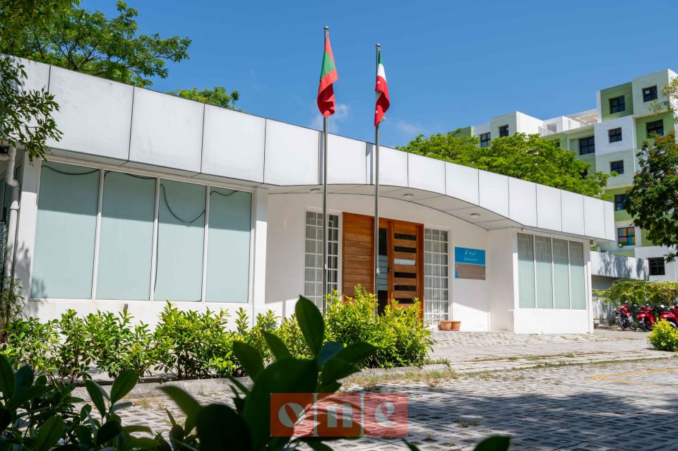 Vagah anbu bin meehaa 7 mahah jail ah