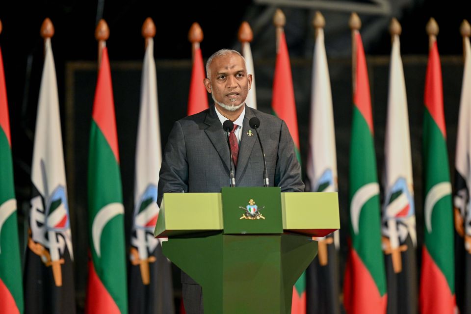 Sifainge fenvaru mathikurumakee ladhugane malaamaai kuranjehey kameh noon: Raees