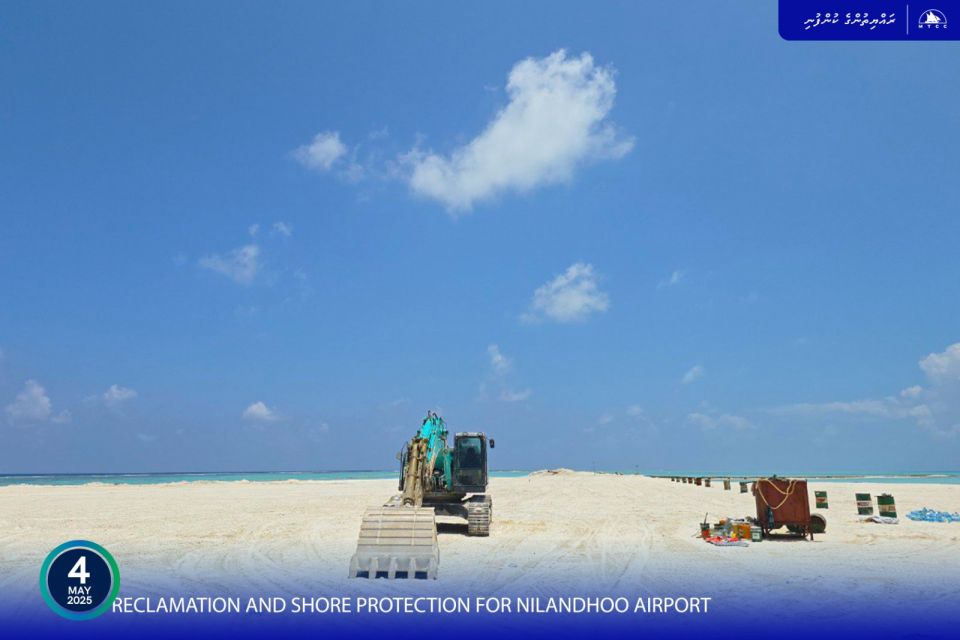 Nilandhoo Airport ge bin hikkumuge 52 percent masakkaiy nimijje