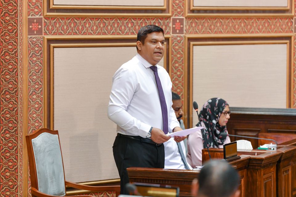 Kaadedhdhoo airport tharaggee kuran Vila air aa eku mashvaraa kuranee