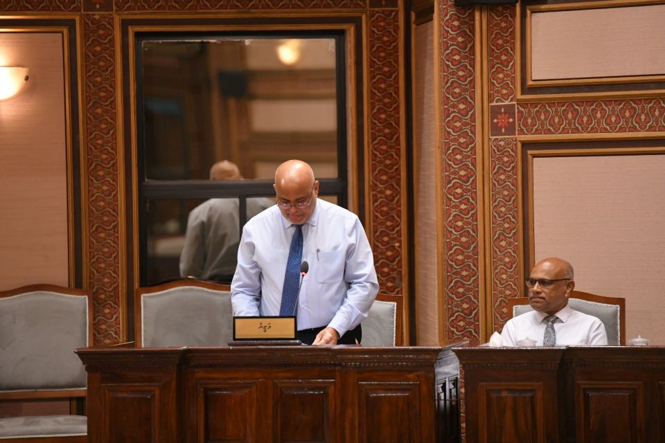 April ge niyalah student loan ge gothugai 157 million dhookoffi