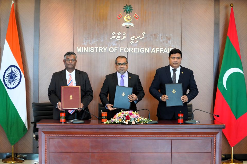 RTL ferry ge hidhumaiy fulhaakuran India in 100 million ge ehee