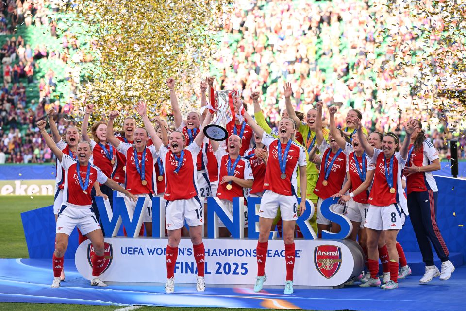 Varugadha Barca balikoh, Arsenal in champions league hoadhaifi 