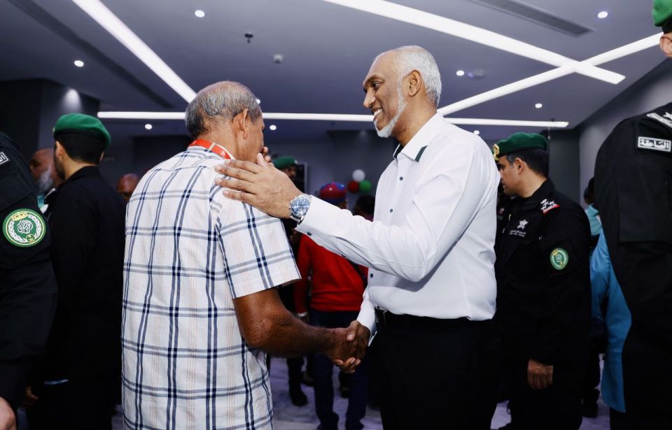 Hajjah dhaa meehun medical ashaai vaccine jahan Male' ahnan nujehey gothah fahikohdhenee