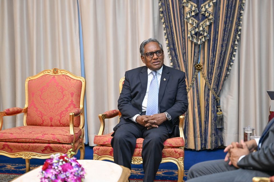 Raees Waheed isthiufaa dhevvee alhugandu angaigen: Raees Muiz