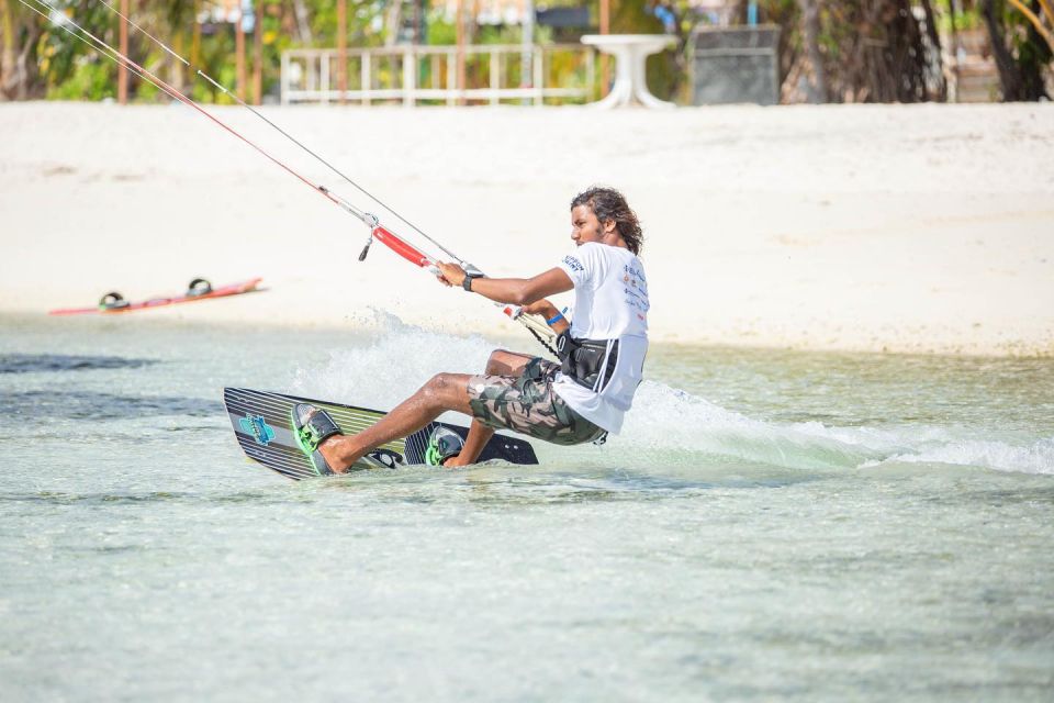 RaaRaa pro: Hantey ge hunaruverikan fenigen dhaane 