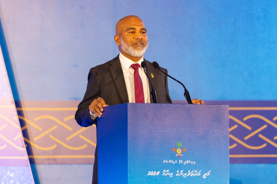 Meege kurin school thakun dhuvaalaku 60 ehhaa vape stick feney: Minister 