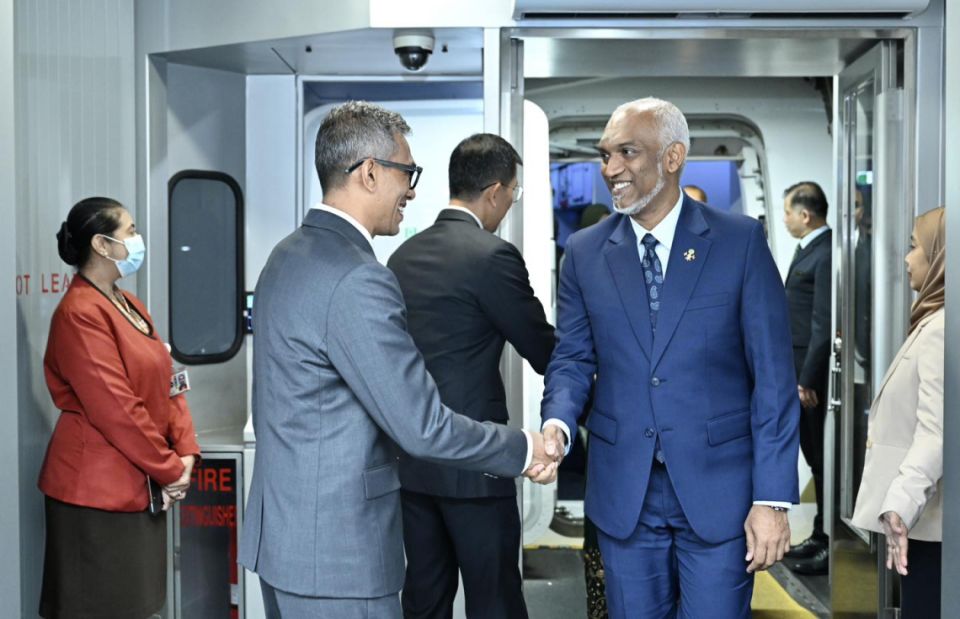Singapore in Raees ah rasmeekoh maruhabaa dhannavaifi