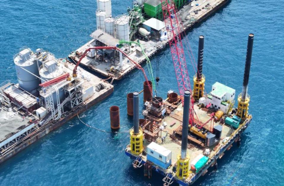 Thilamale' bridge ge 60 percent nimijje
