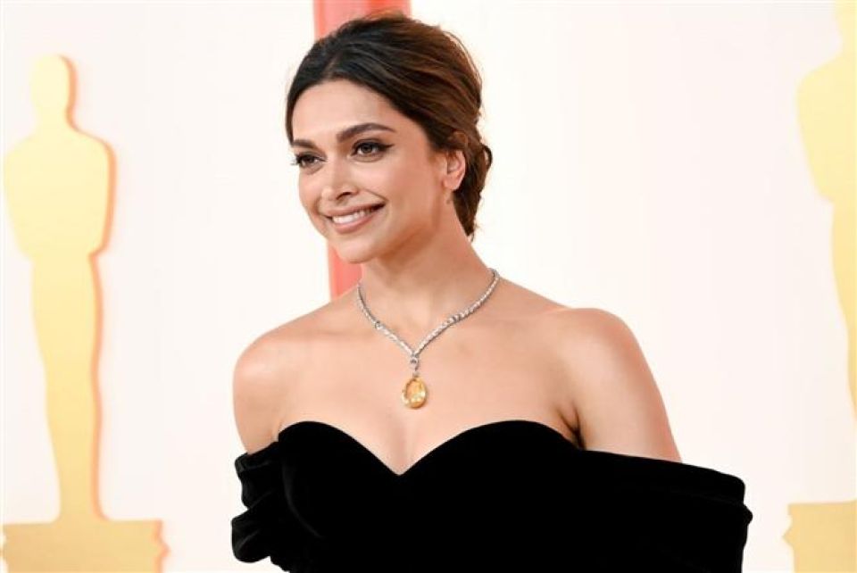 Deepika ah Hollywood walk of fame gai thari eh 