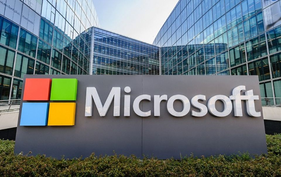 Microsoft in 9000 muvahzafun vazeefaa in vaki kuranee 