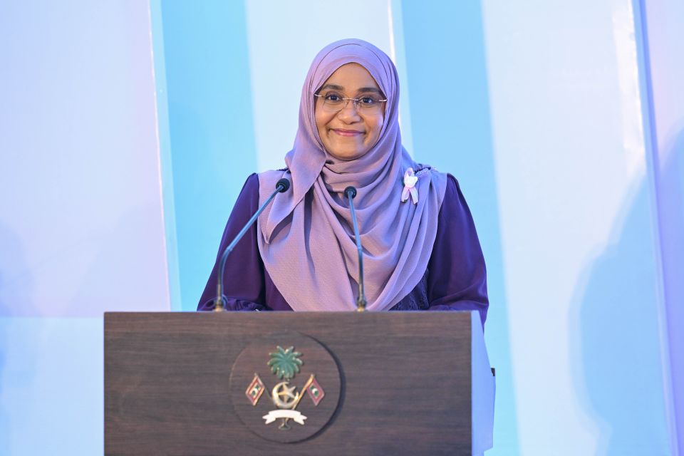 Sih'hee hidhumathakee thafaathu ihusaas thakaa gulhifaivaa hidhumatheh: Saajidha 