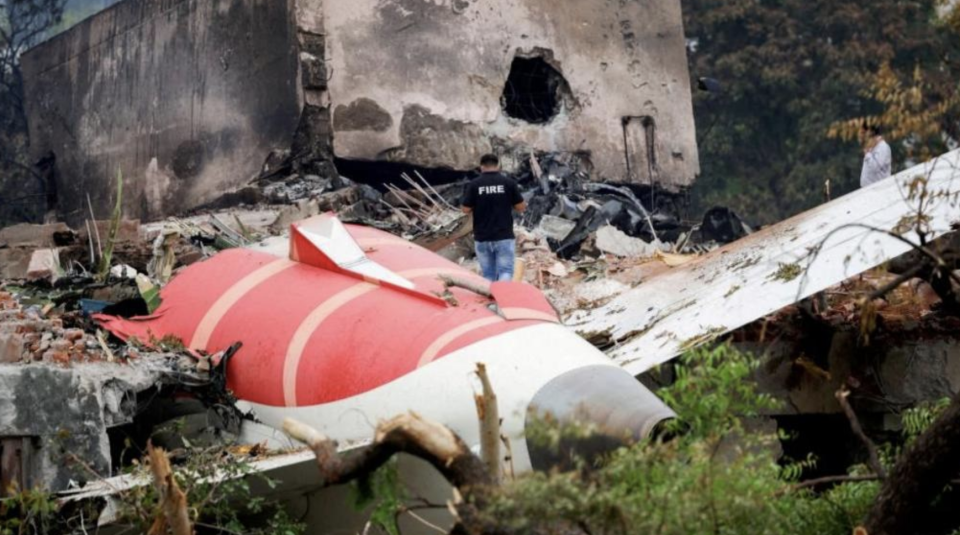Vehttunu Air India flight ge theyo swtich nihvvaalikan haamavehjje 