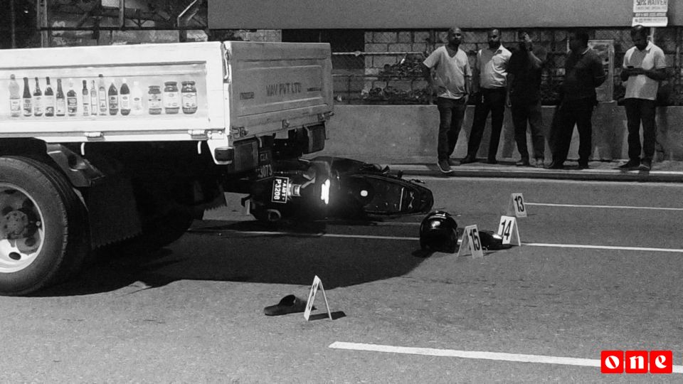 Bridge highway gai hingi accident ehgai meehaku maruvejje