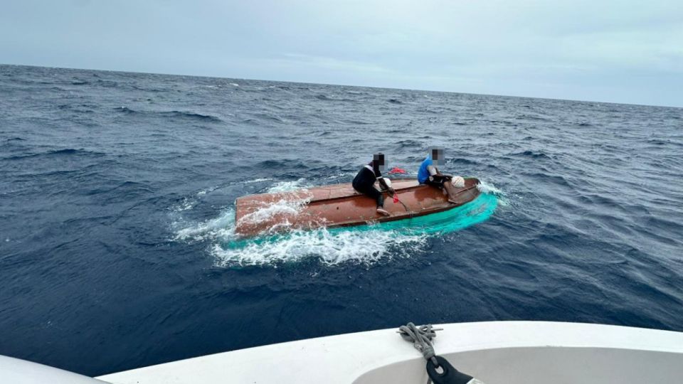 Dingy eh bandun jahaalai kanduvi bayaku salaamaiy kohfi