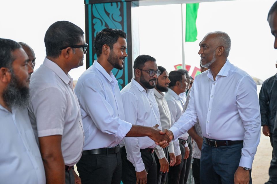 Vihafaru airport ge amalee masahkaiy anna aharu kureekolhu fashaane: Raees 