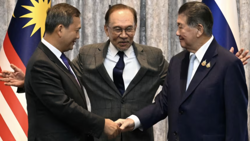 Hamalaa badhalukurun huttaalumah Thailand aai Cambodia ehbas vejje