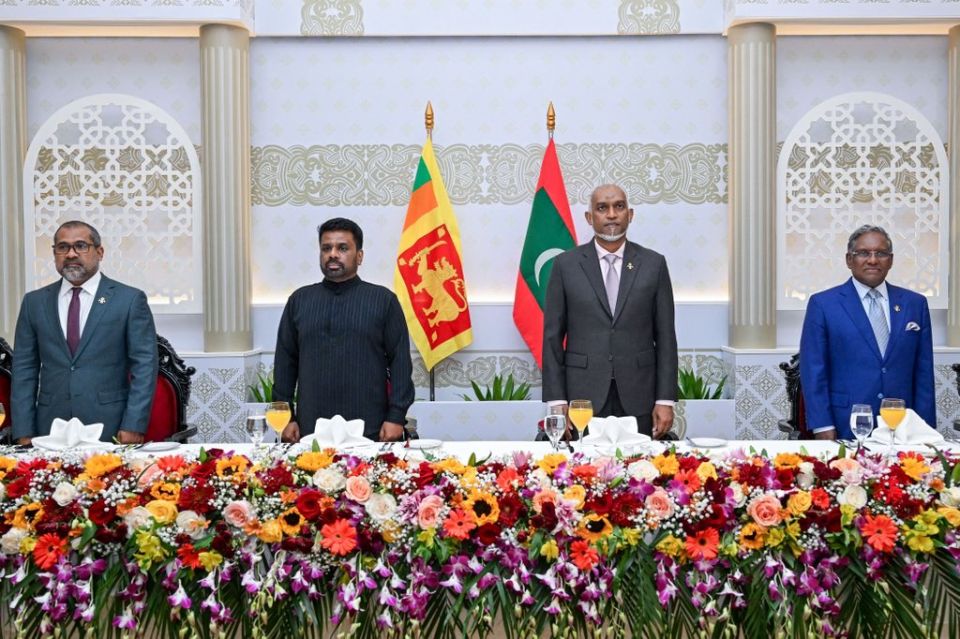 Dissanayake ge sharafugai Raees Muizzu jaafatheh dhevvaifi 