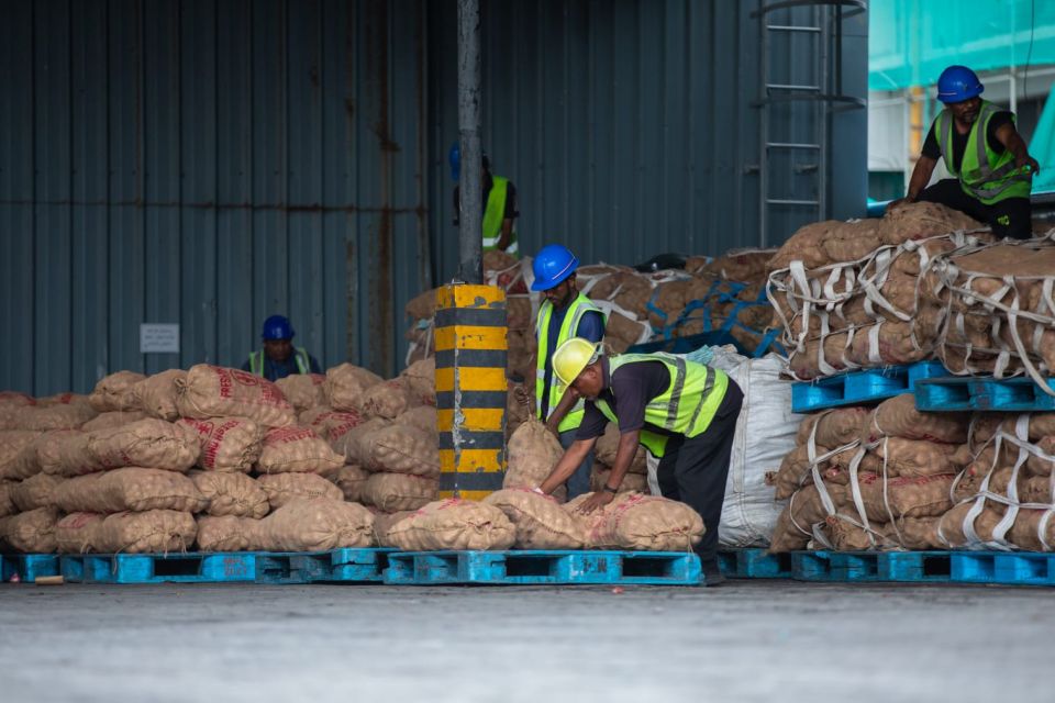 STO in genai fiyaa shipment vikkan fashaifi