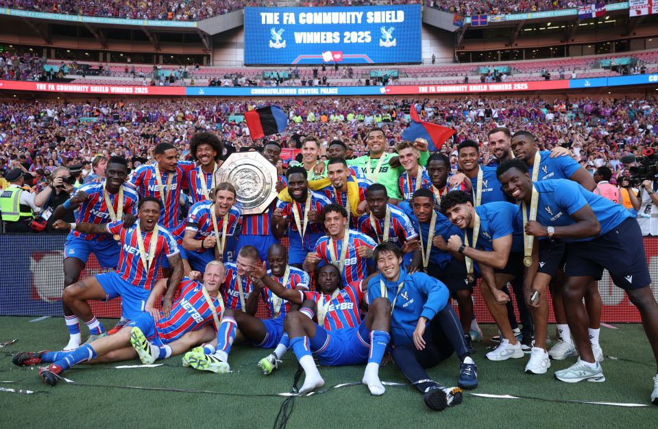 Liverpool balikoh, Palace in Community Shield kaamiyaabu koffi 