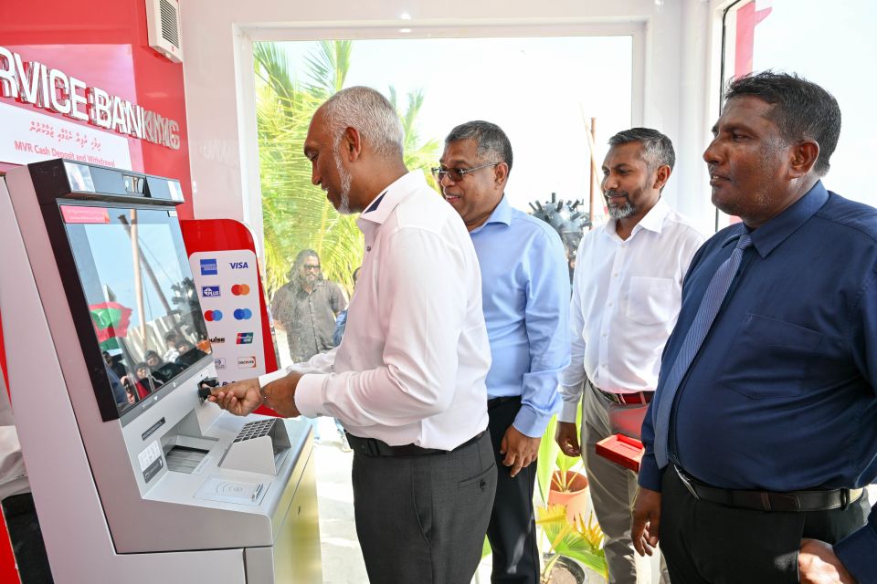 Kudarikiluge ATM ge hidhumaiy Raees fahtavaidhevvaifi