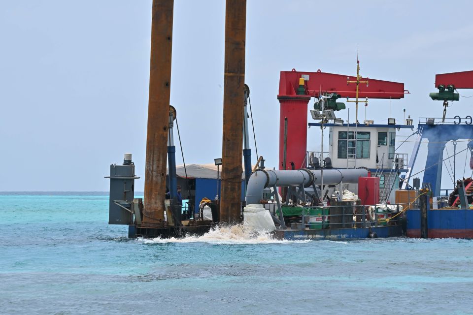 Umraanee mashroouthaka kuri haradhu ithuru vejje
